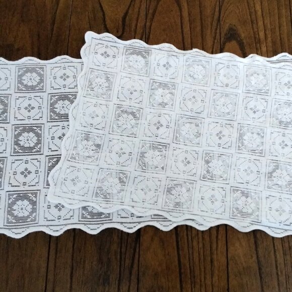 Vintage Lacy Table Runners - Set of 2 Matching White Rectangular/Squares Motif - Picture 6 of 6
